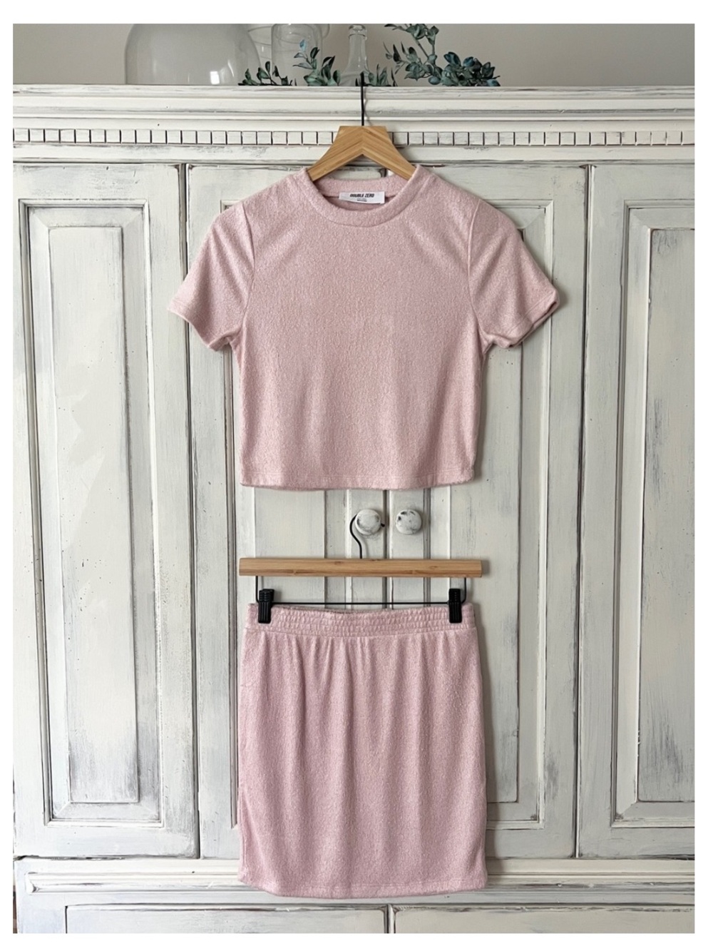 🟠NWT DOUBLE ZERO 2pc Super Soft Fuzzy Skirt/Top Set in Light Pink